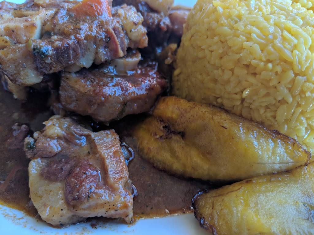 Quisqueya | restaurant | 3 South St, Middletown, NY 10940, USA | 8454674557 OR +1 845-467-4557