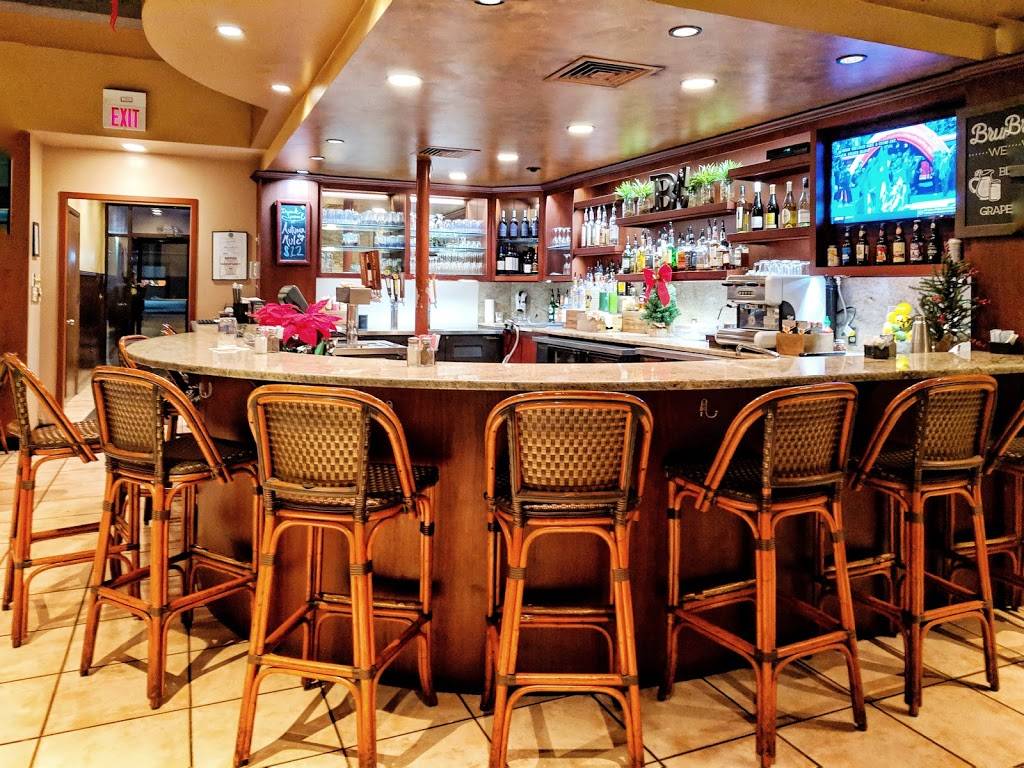 Bakers Crust Norfolk | restaurant | 330 W 21st St, Norfolk, VA 23517, USA | 7576253600 OR +1 757-625-3600