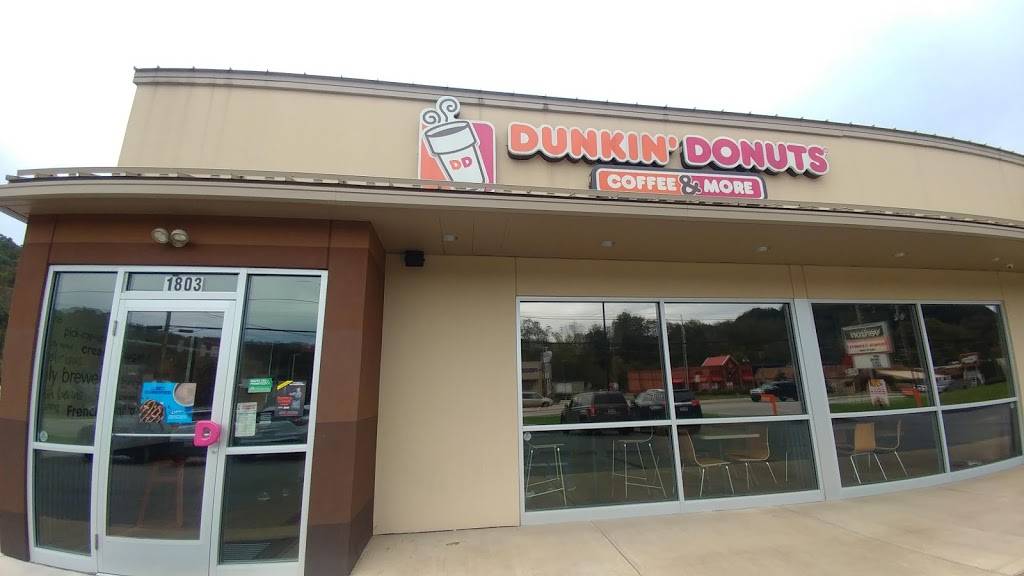 Dunkin | bakery | 1803 Golden Mile Hwy, Plum, PA 15239, USA | 7243279135 OR +1 724-327-9135