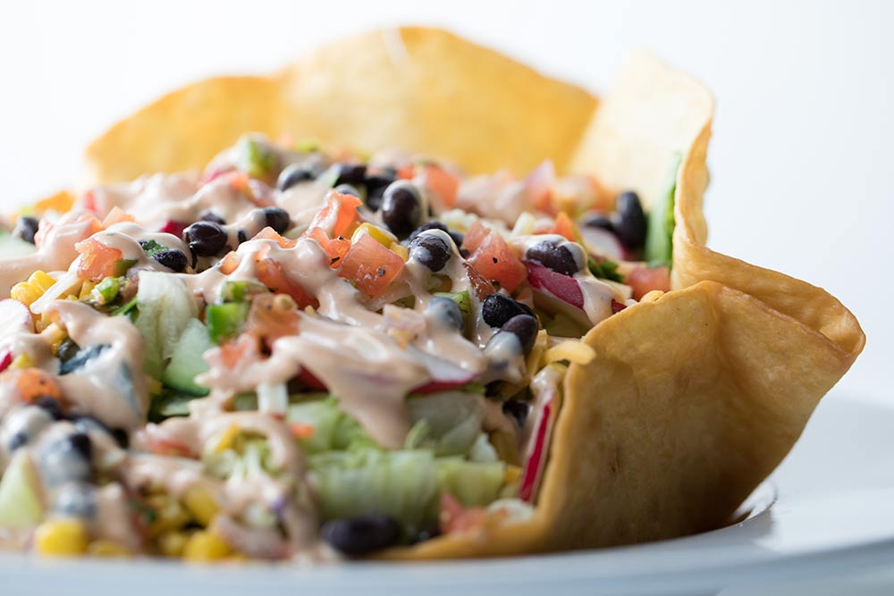 Brothers Bar & Grill | restaurant | 1213 N Water St, Milwaukee, WI 53202, USA | 4142241690 OR +1 414-224-1690