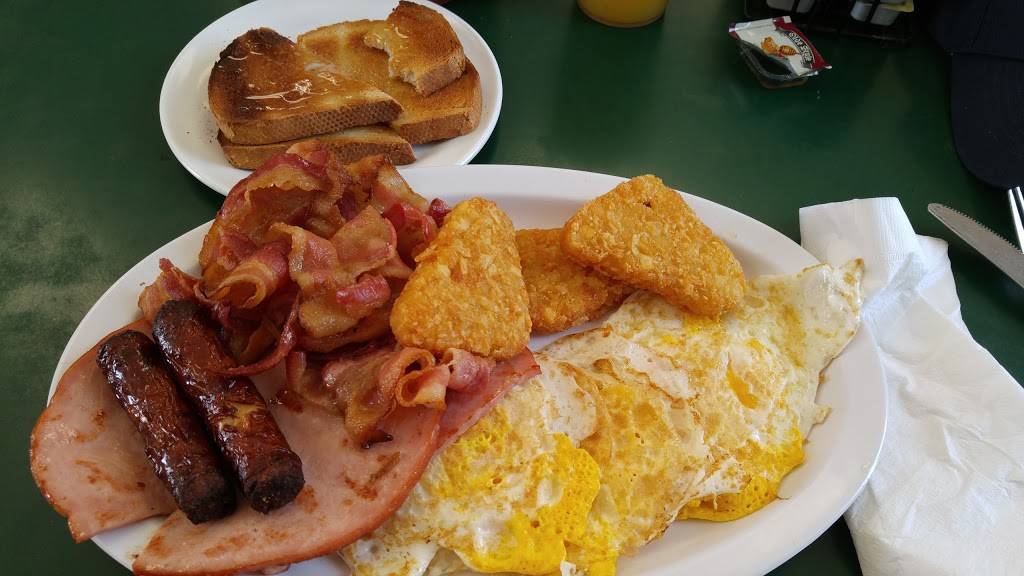 The Whistling Kettle | restaurant | 11700 County Rd 42, Tecumseh, ON N8N 2M1, Canada | 5199790171 OR +1 519-979-0171