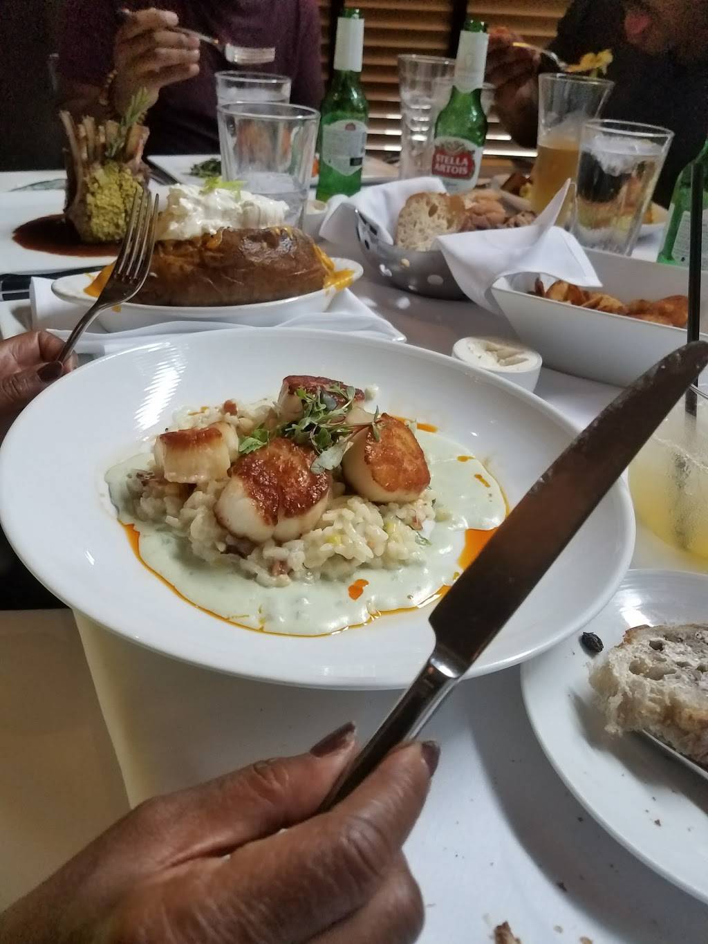 XO Prime Steaks | restaurant | 500 West Saint Clair Avenue, Cleveland, OH 44113, USA | 2168611919 OR +1 216-861-1919