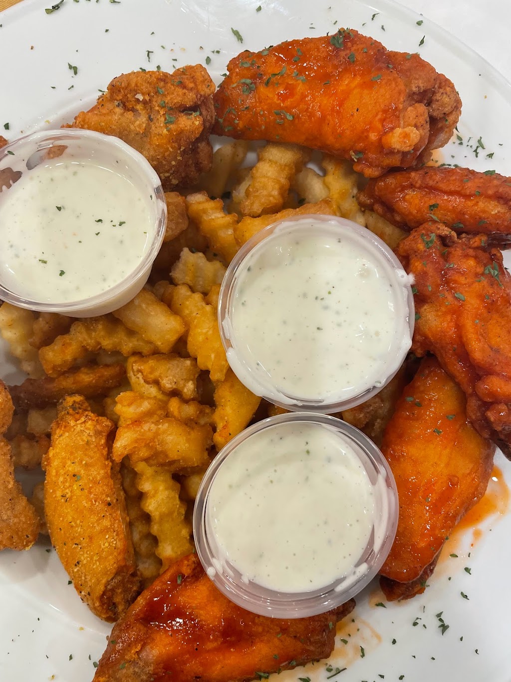 The Quarter | restaurant | 8611 Airport Blvd, Houston, TX 77061, USA | 7139468900164 OR +1 713-946-8900 ext. 164