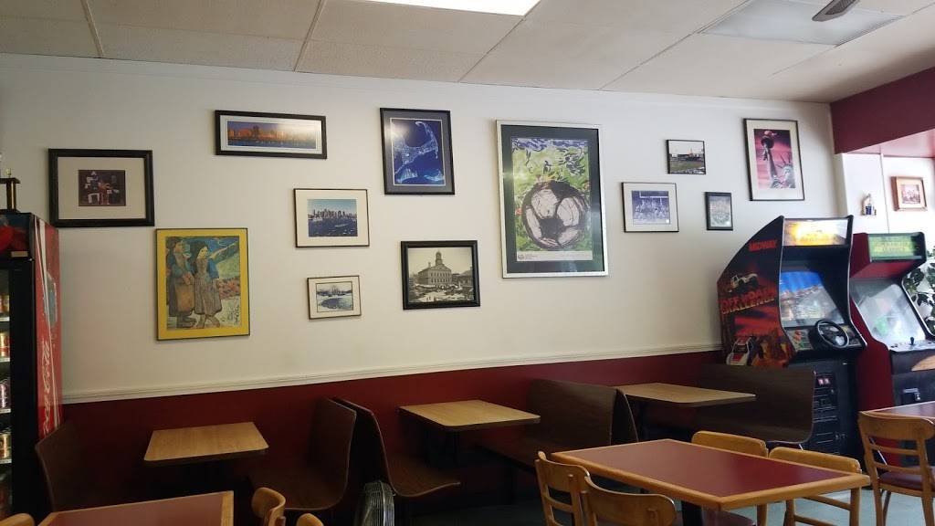 Groton House of Pizza | restaurant | 129 Main St, Groton, MA 01450, USA | 9784482411 OR +1 978-448-2411