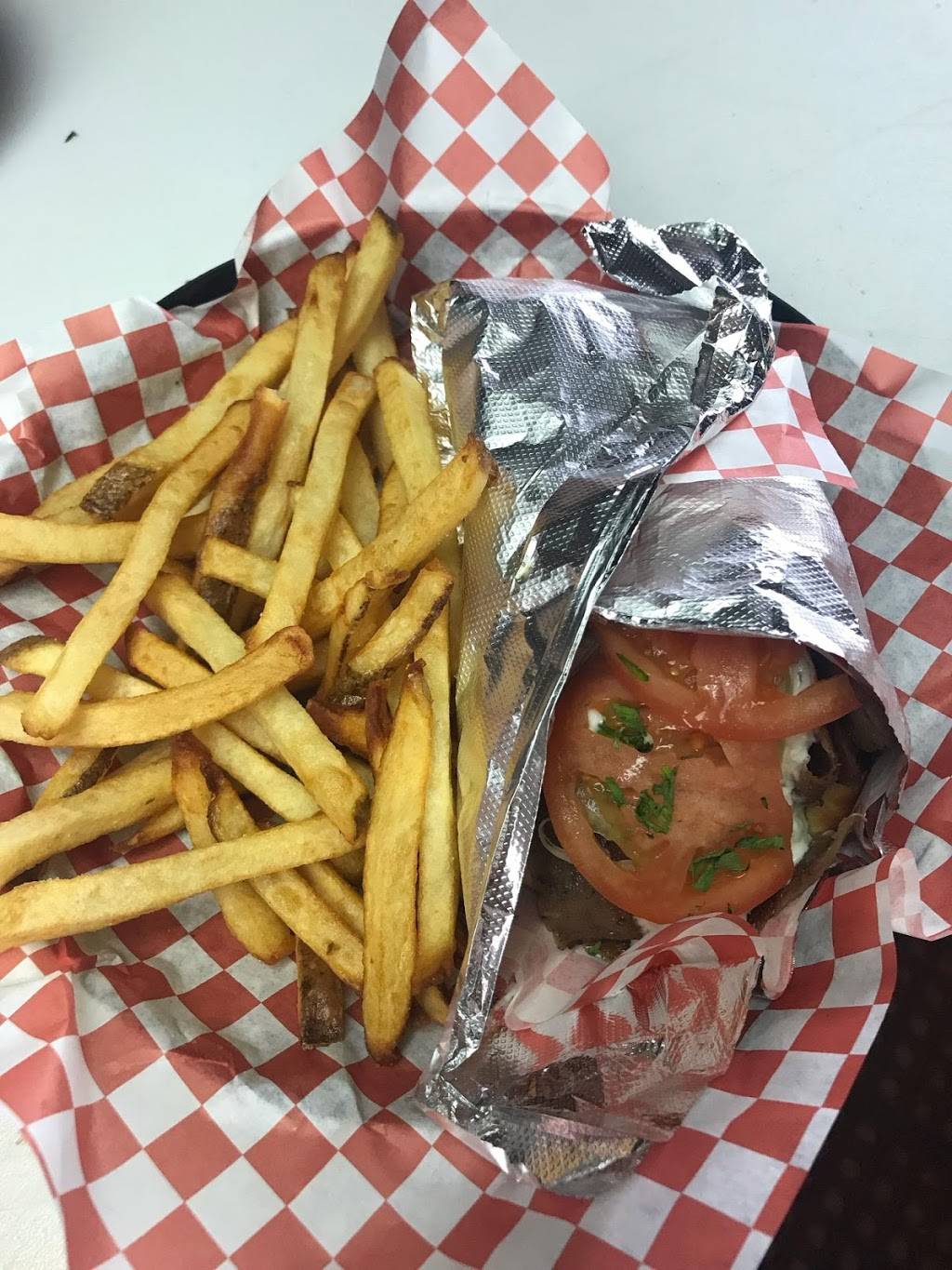 Gyro Grill Tinley Park | restaurant | 15960 S Harlem Ave, Tinley Park, IL 60477, USA | 7086208440 OR +1 708-620-8440