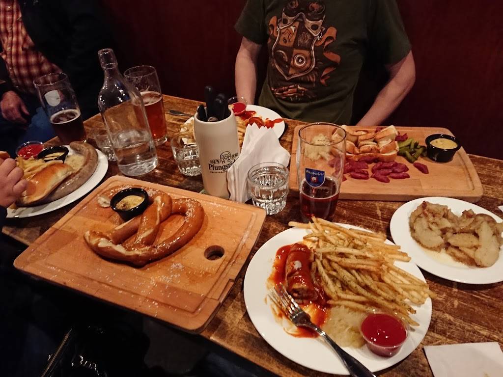 Berliner Pub | restaurant | 221 Main Ave S, Renton, WA 98057, USA | 4252771111 OR +1 425-277-1111