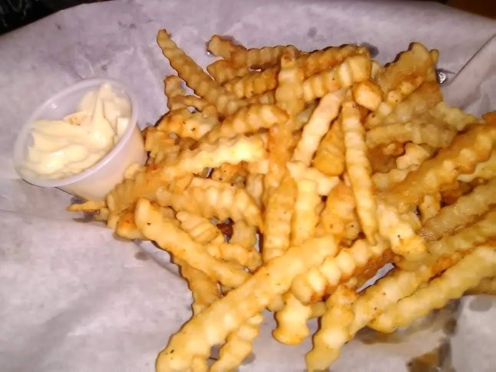 The Plus | restaurant | 208 S Barstow St, Eau Claire, WI 54701, USA | 7158328844 OR +1 715-832-8844