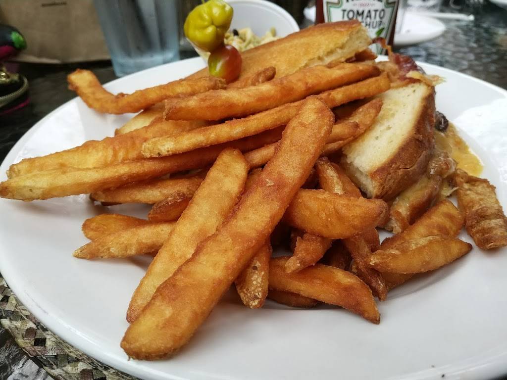 Goblin Market Restaurant | restaurant | 330 Dora Drawdy Way, Mt Dora, FL 32757, USA | 3527350059 OR +1 352-735-0059