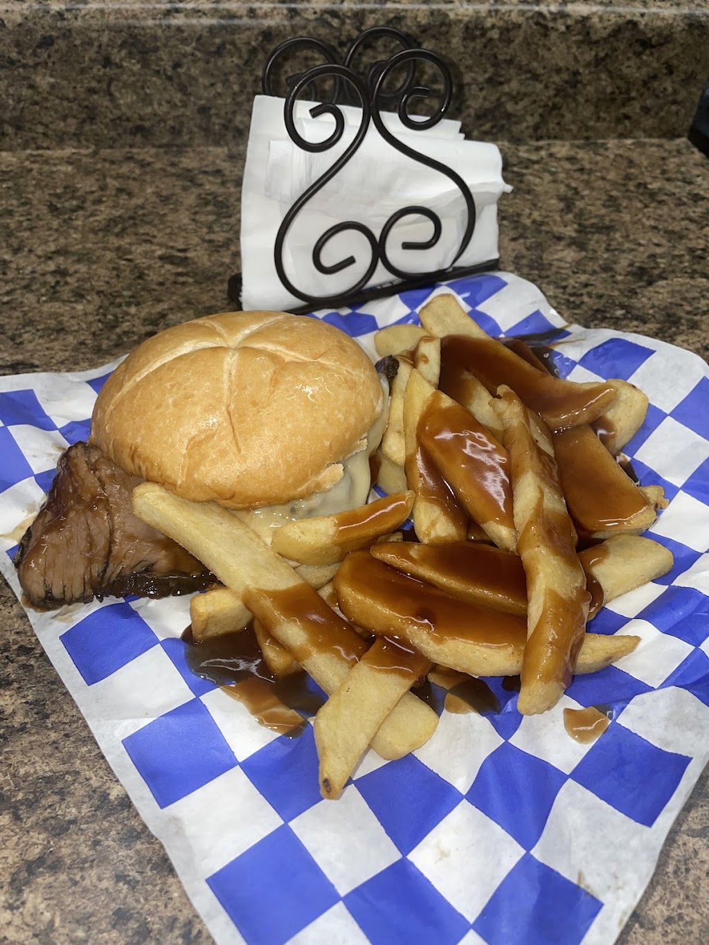 American With A Latin Twist | restaurant | 2006 N County Rd 470, Lake Panasoffkee, FL 33538, USA | 3522729743 OR +1 352-272-9743