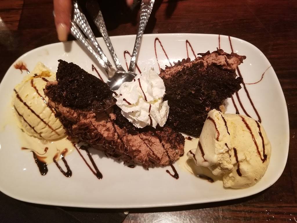 LongHorn Steakhouse | meal takeaway | 15135 N Kendall Dr, Miami, FL 33196, USA | 3053839955 OR +1 305-383-9955