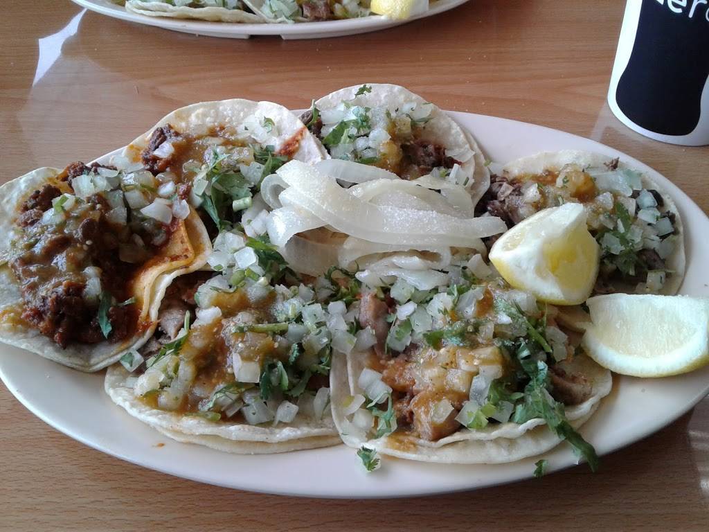 Tacos La Tapatia | restaurant | 8842 Limonite Ave, Riverside, CA 92509, USA | 9513601300 OR +1 951-360-1300