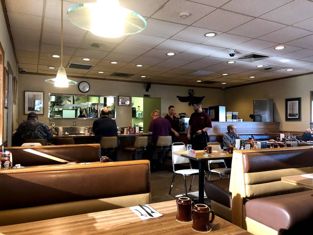 Totem Family Dining | restaurant | 4410 Rucker Ave, Everett, WA 98203, USA | 4252523277 OR +1 425-252-3277