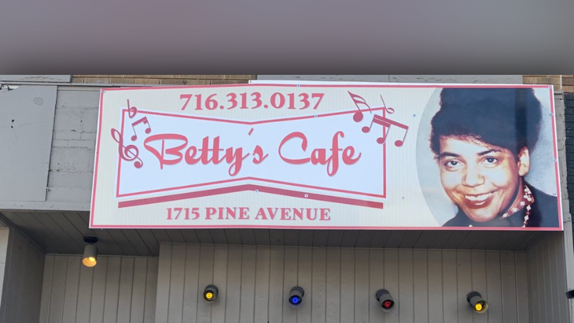 Bettys Cafe | restaurant | 1715 Pine Ave, Niagara Falls, NY 14301, USA | 7163130137 OR +1 716-313-0137