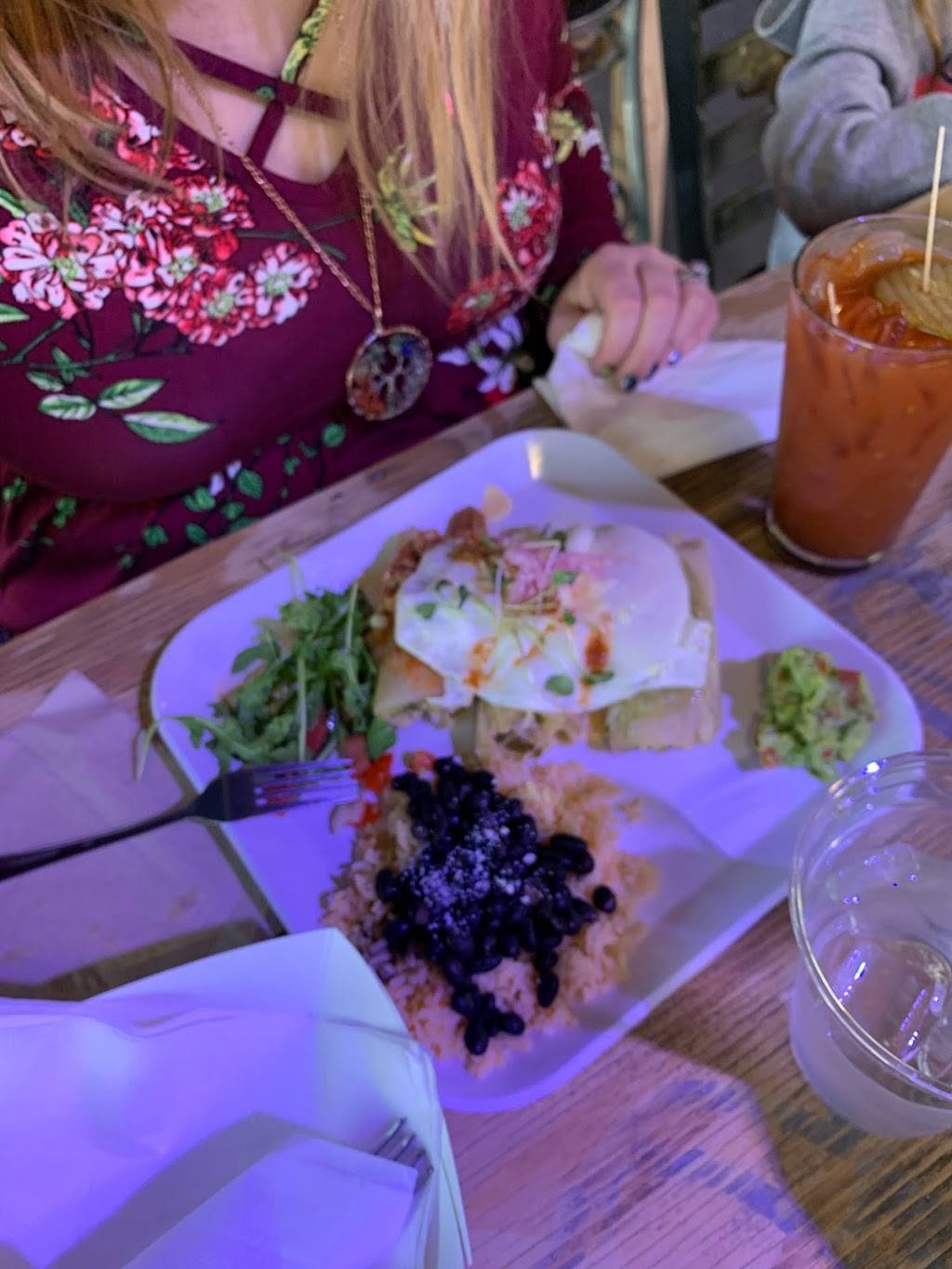 Wave | restaurant | 650 E 2nd St N, Wichita, KS 67202, USA | 3162605141 OR +1 316-260-5141