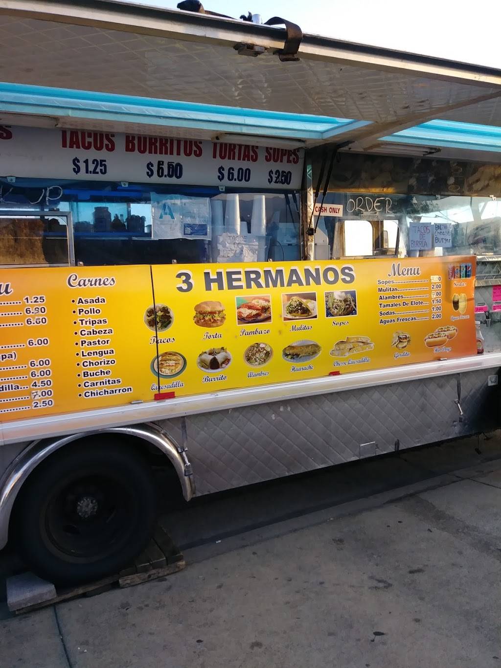 Lunch Truck, Lonchera Tres Hermanos | restaurant | 1025 E Arrow Hwy, Covina, CA 91722, USA | 6264984573 OR +1 626-498-4573