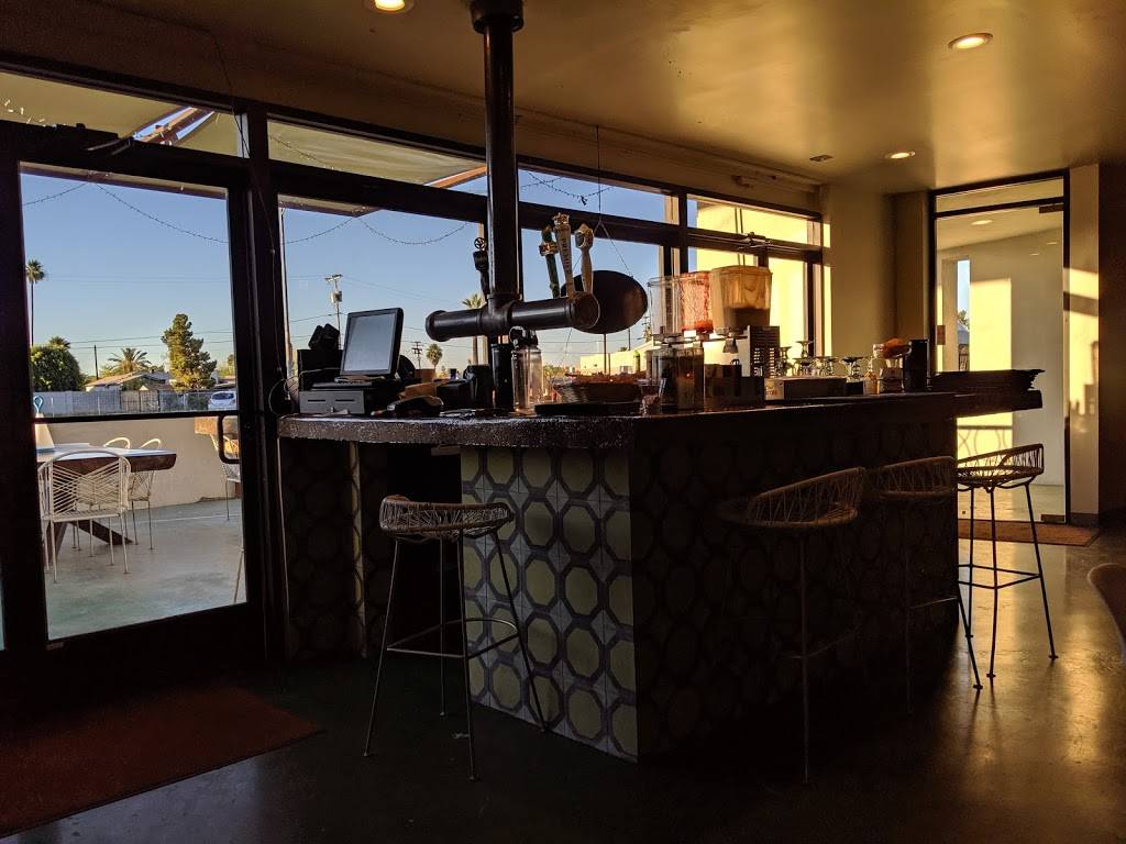 La Marquesa | restaurant | 1915 E McDowell Rd, Phoenix, AZ 85006, USA | 6022527777 OR +1 602-252-7777