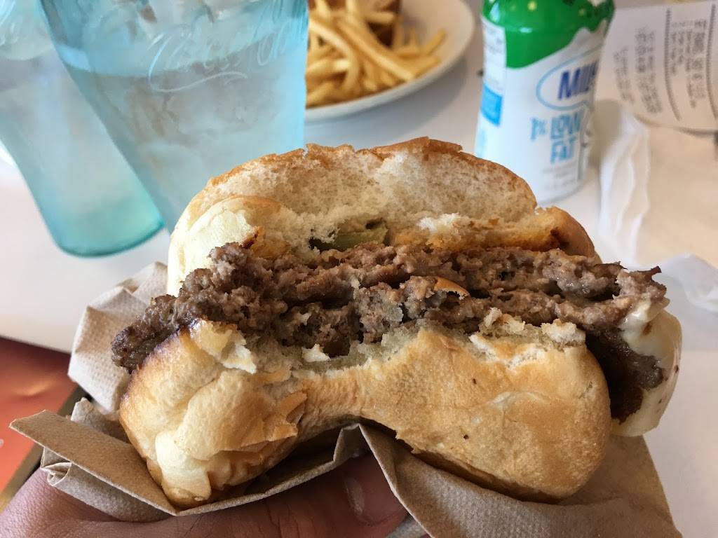 Steak n Shake | restaurant | 4040 Carothers Pkwy, Franklin, TN 37067, USA | 6155957955 OR +1 615-595-7955