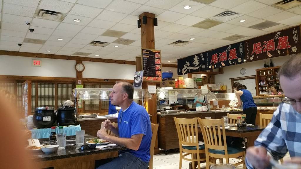 Gah Rham Restaurant | restaurant | 5027 Garrett Ave, Beltsville, MD 20705, USA | 3015954122 OR +1 301-595-4122