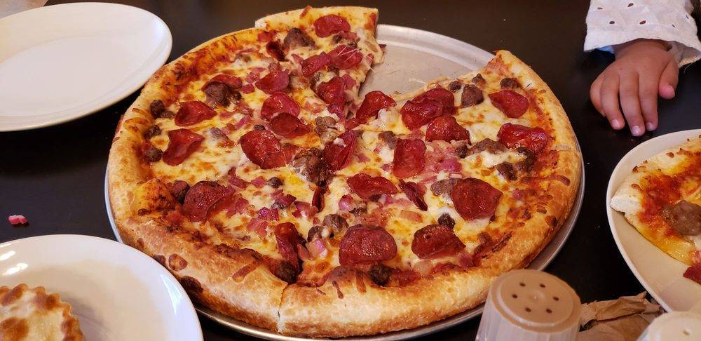 Fitchi House | restaurant | 405 NE 45th St, Seattle, WA 98105, USA | 2065457499 OR +1 206-545-7499