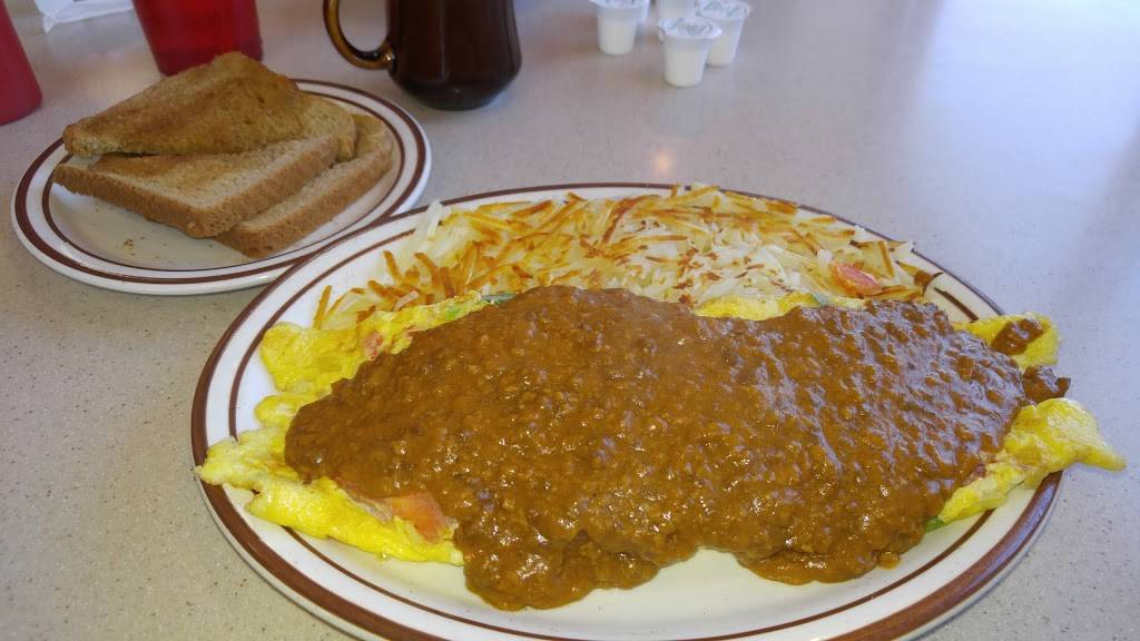 Leos Coney Island | restaurant | 1852 E Big Beaver Rd, Troy, MI 48083, USA | 2486800180 OR +1 248-680-0180