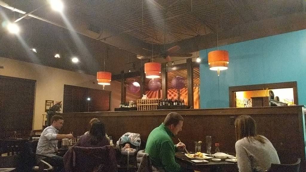 Hiko A Mon | restaurant | 1115 Herr Ln #130, Louisville, KY 40222, USA | 5023651651 OR +1 502-365-1651