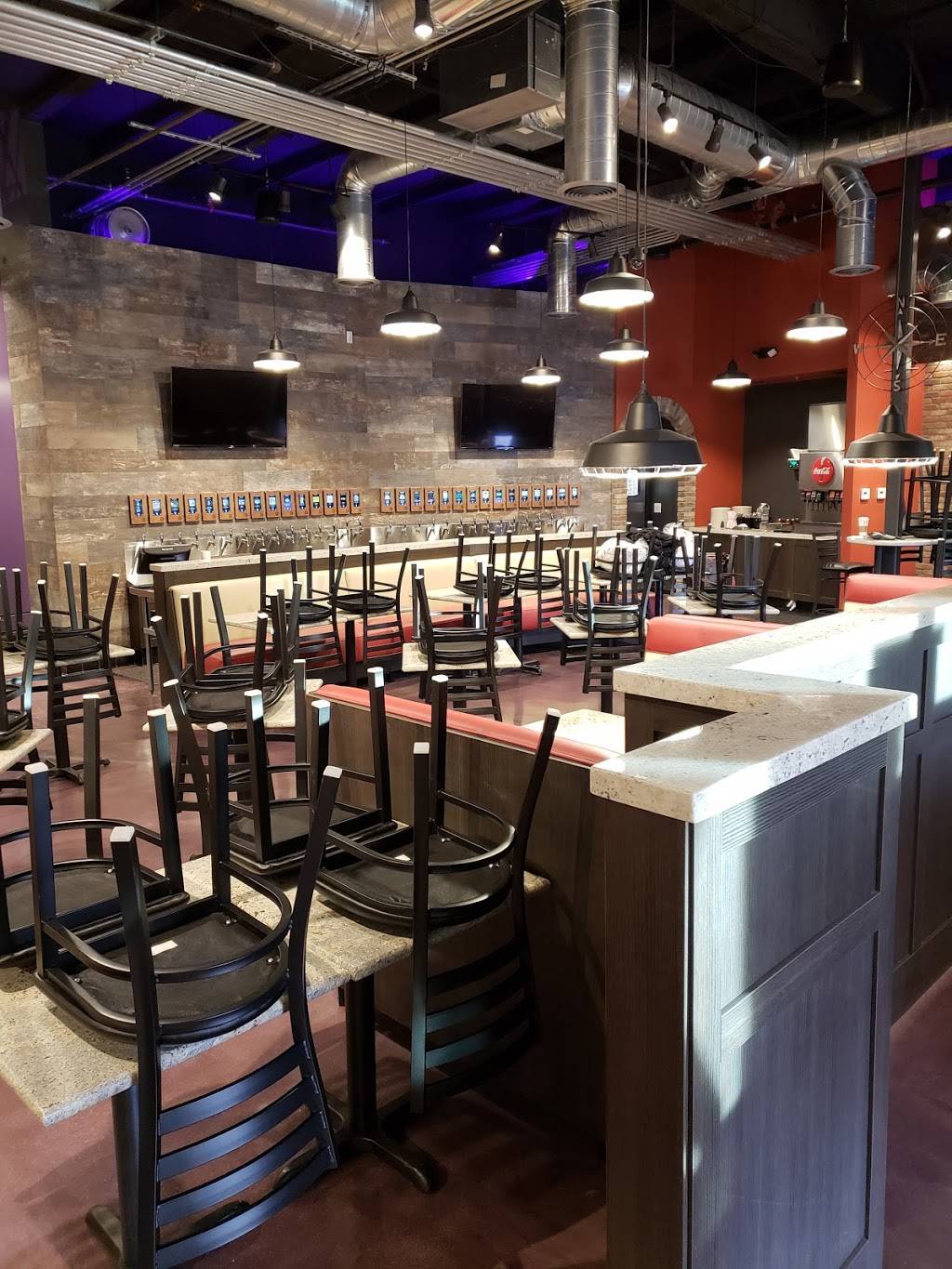 Tomato Joes Pizza & Taps | restaurant | 19167 Golden Valley Rd, Santa Clarita, CA 91387, USA | 6612507550 OR +1 661-250-7550