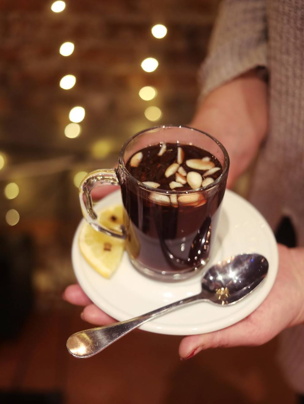 Madame Claude Bis | restaurant | 390 4th St, Jersey City, NJ 07302, USA | 2018768800 OR +1 201-876-8800