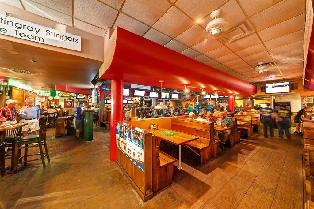 McKennas Place NSB | restaurant | 1443 S Dixie Fwy, New Smyrna Beach, FL 32168, USA | 3864093355 OR +1 386-409-3355