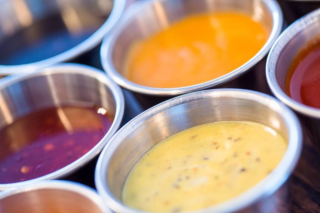 Wing Zone | restaurant | 1900 Barataria Blvd, Marrero, LA 70072, USA | 5042646860 OR +1 504-264-6860