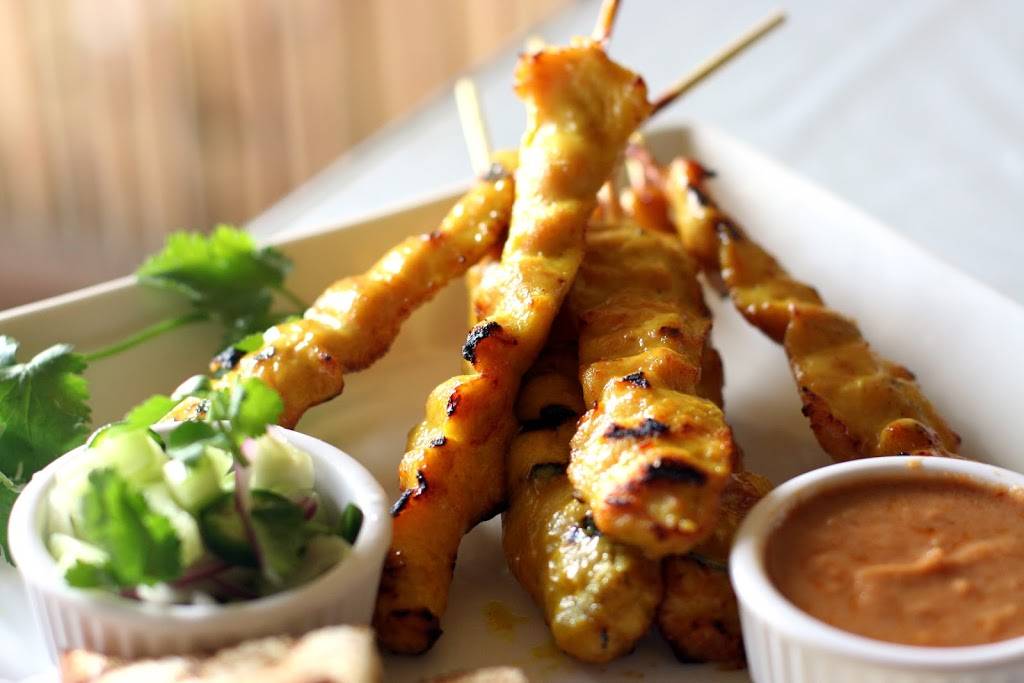 Narai Thai Cuisine | restaurant | 7611 Firestone Blvd, Downey, CA 90241, USA | 5629284632 OR +1 562-928-4632