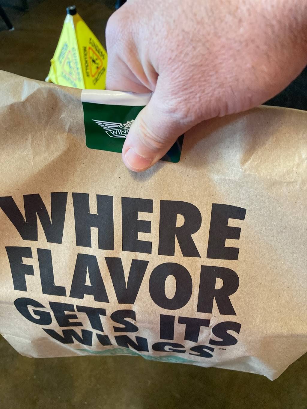 Wingstop | restaurant | 830 Inverness Cors, Birmingham, AL 35242, USA | 2058482221 OR +1 205-848-2221