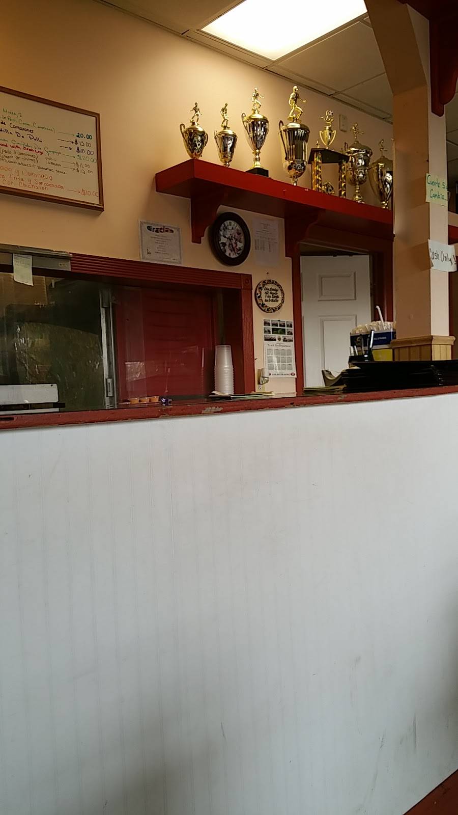 El Rey Del Pollo | restaurant | 90 S Franklin St, Nyack, NY 10960, USA | 8453530746 OR +1 845-353-0746