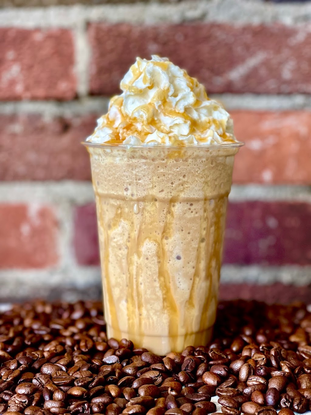 11 Bravo Coffee House | cafe | 101 E Jones St, Milford, IL 60953, USA | 2175790640 OR +1 217-579-0640