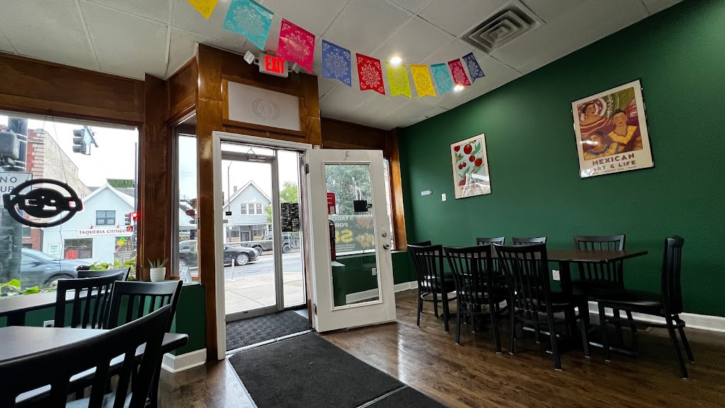 Onions & Cilantro | restaurant | 2235 N Western Ave, Chicago, IL 60647, USA | 7737998423 OR +1 773-799-8423