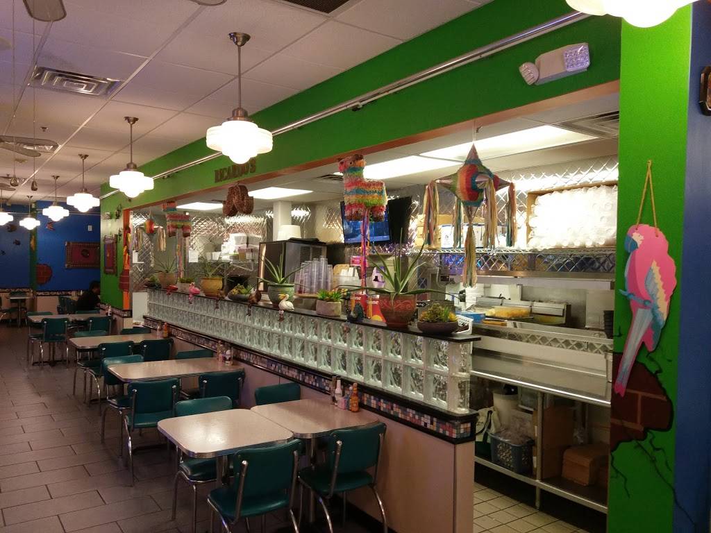 Ricardos | restaurant | 230 New Shackle Island Rd, Hendersonville, TN 37075, USA | 6158224999 OR +1 615-822-4999