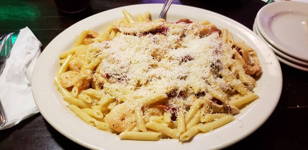 Johnny Carinos | restaurant | 1101 W McGalliard Rd, Muncie, IN 47303, USA | 7652843196 OR +1 765-284-3196