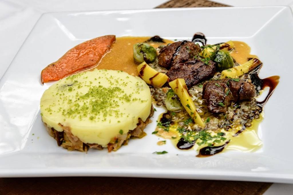 Le Vieux Logis | restaurant | 7925 Old Georgetown Rd, Bethesda, MD 20814, USA | 3016526816 OR +1 301-652-6816