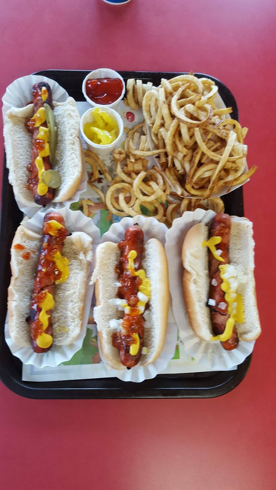 Tonys Bayview Drive-In | restaurant | 3804 Lake Shore Rd, Buffalo, NY 14219, USA | 7168245002 OR +1 716-824-5002