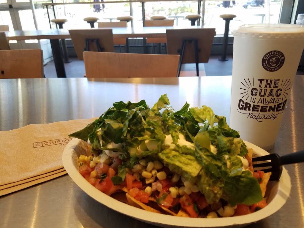 Chipotle Mexican Grill | restaurant | 93 Turnpike St, North Andover, MA 01845, USA | 9786881883 OR +1 978-688-1883