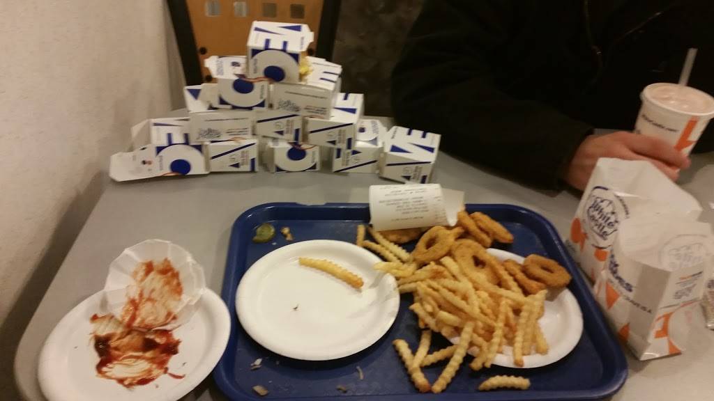 White Castle | restaurant | 3060 Wilma Rudolph Blvd, Clarksville, TN 37040, USA | 9316489911 OR +1 931-648-9911