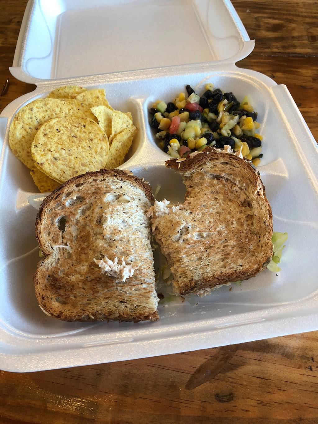 Fresh From the Garden | restaurant | 4040 Woodcock Dr # 145, Jacksonville, FL 32207, USA | 9046834918 OR +1 904-683-4918