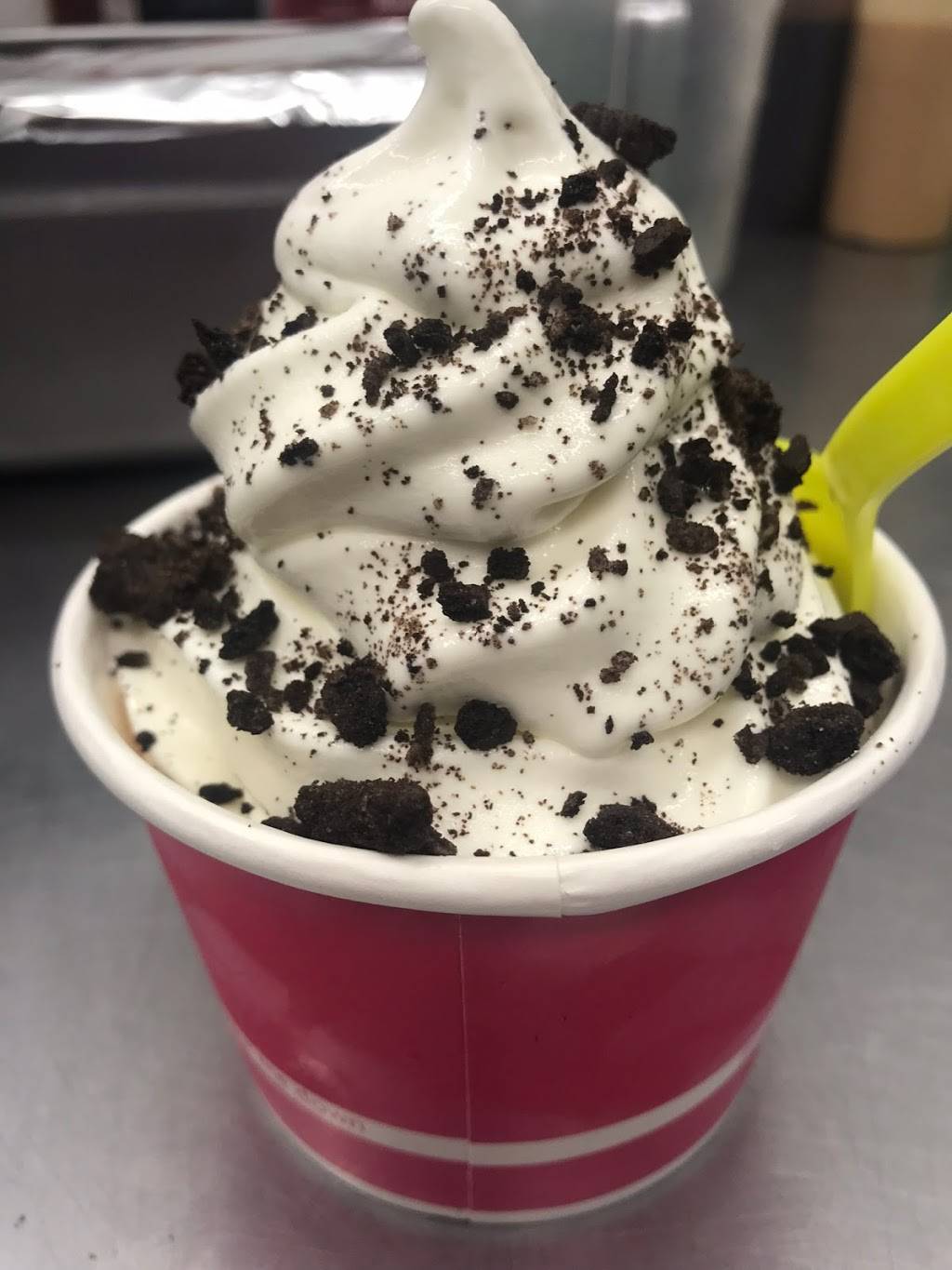 KRISPY KRUNCHY CHICKEN | restaurant | 6109 Broad St, Pittsburgh, PA 15206, USA | 4123611999 OR +1 412-361-1999