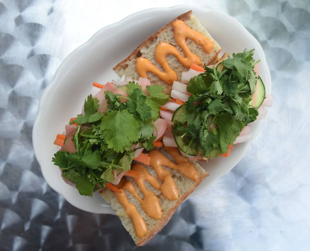 Three Sheets | restaurant | 372 Elm St, New Haven, CT 06511, USA | 4752026909 OR +1 475-202-6909