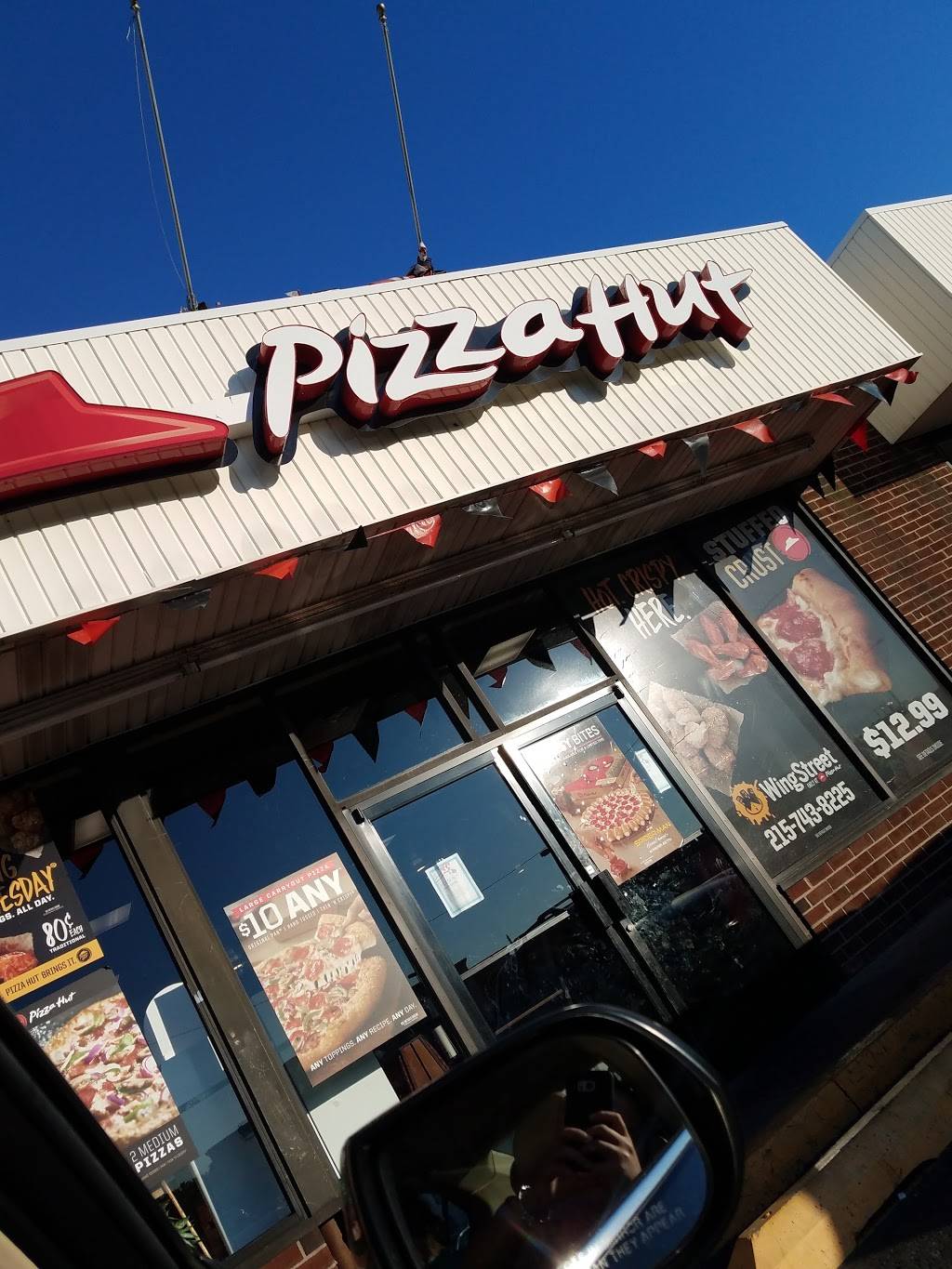 Pizza Hut | restaurant | 3451 Aramingo Ave, Philadelphia, PA 19134, USA | 2157438225 OR +1 215-743-8225