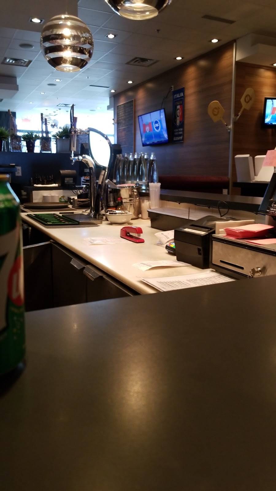 Restaurant Trattoria LUnico | meal delivery | 540 Rue DAvaugour, Boucherville, QC J4B 0G6, Canada | 4506418641 OR +1 450-641-8641