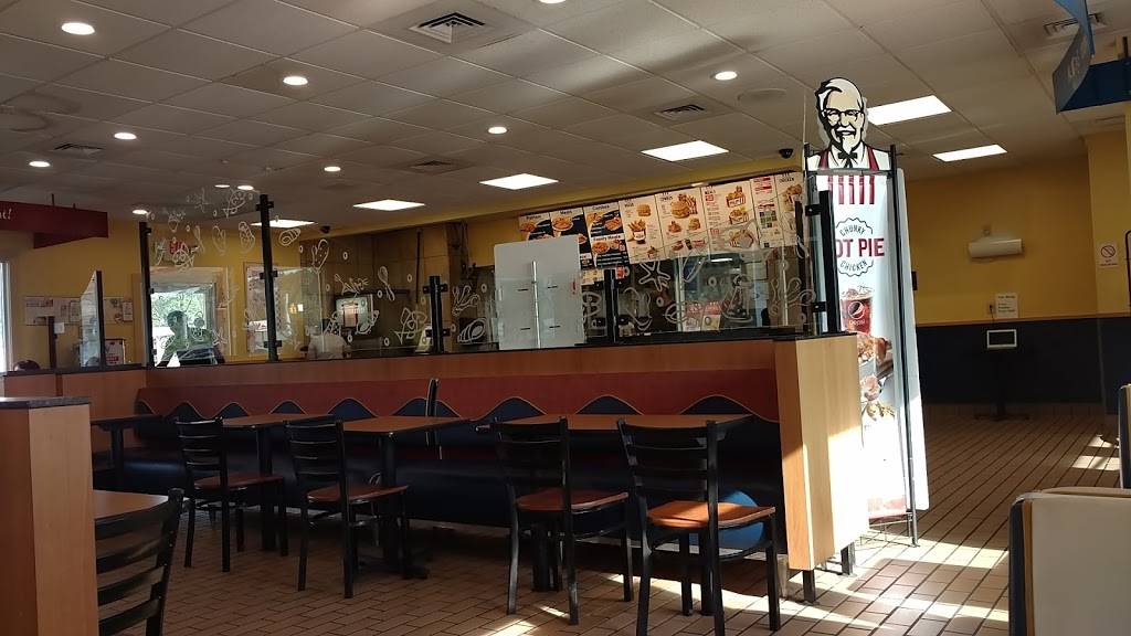 KFC | restaurant | 4856 TN-58, Chattanooga, TN 37416, USA | 4238928870 OR +1 423-892-8870