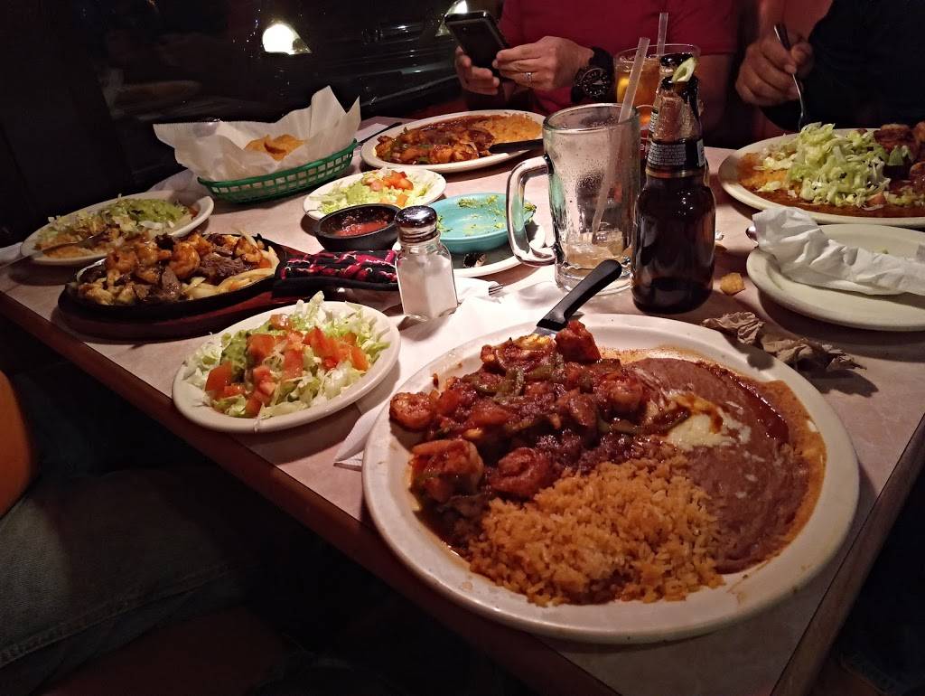 Tequila Family Mexican Restaurant | restaurant | 1109 Cherry Rd, Rock Hill, SC 29732, USA | 8033289909 OR +1 803-328-9909