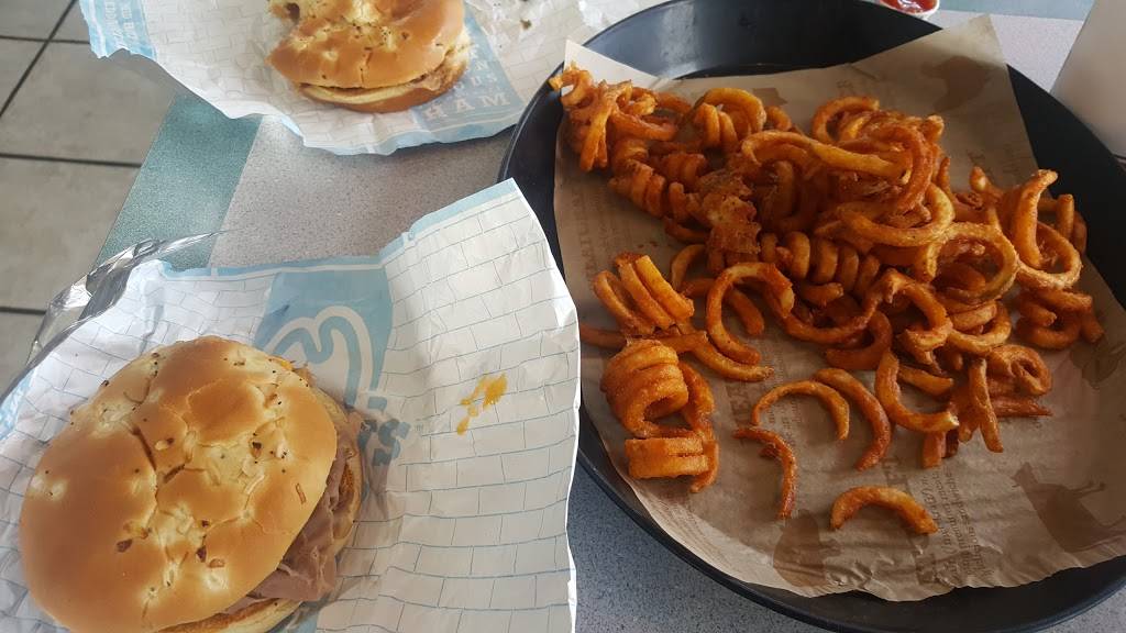 Arbys | meal takeaway | 1731 W 12600 S, Riverton, UT 84065, USA | 8014469300 OR +1 801-446-9300