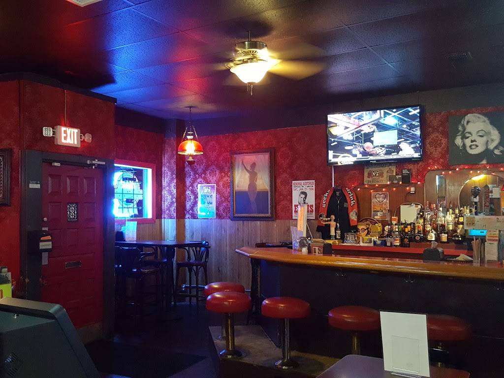 Yukon Tavern | restaurant | 5819 SE Milwaukie Ave, Portland, OR 97202, USA | 5032356352 OR +1 503-235-6352