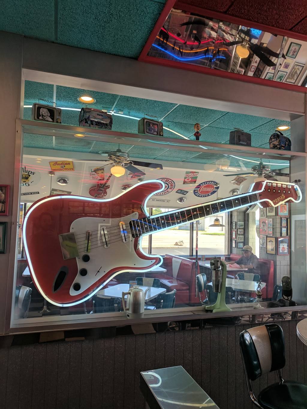 Spangles | restaurant | 2005 W Central Ave, El Dorado, KS 67042, USA | 3163213227 OR +1 316-321-3227